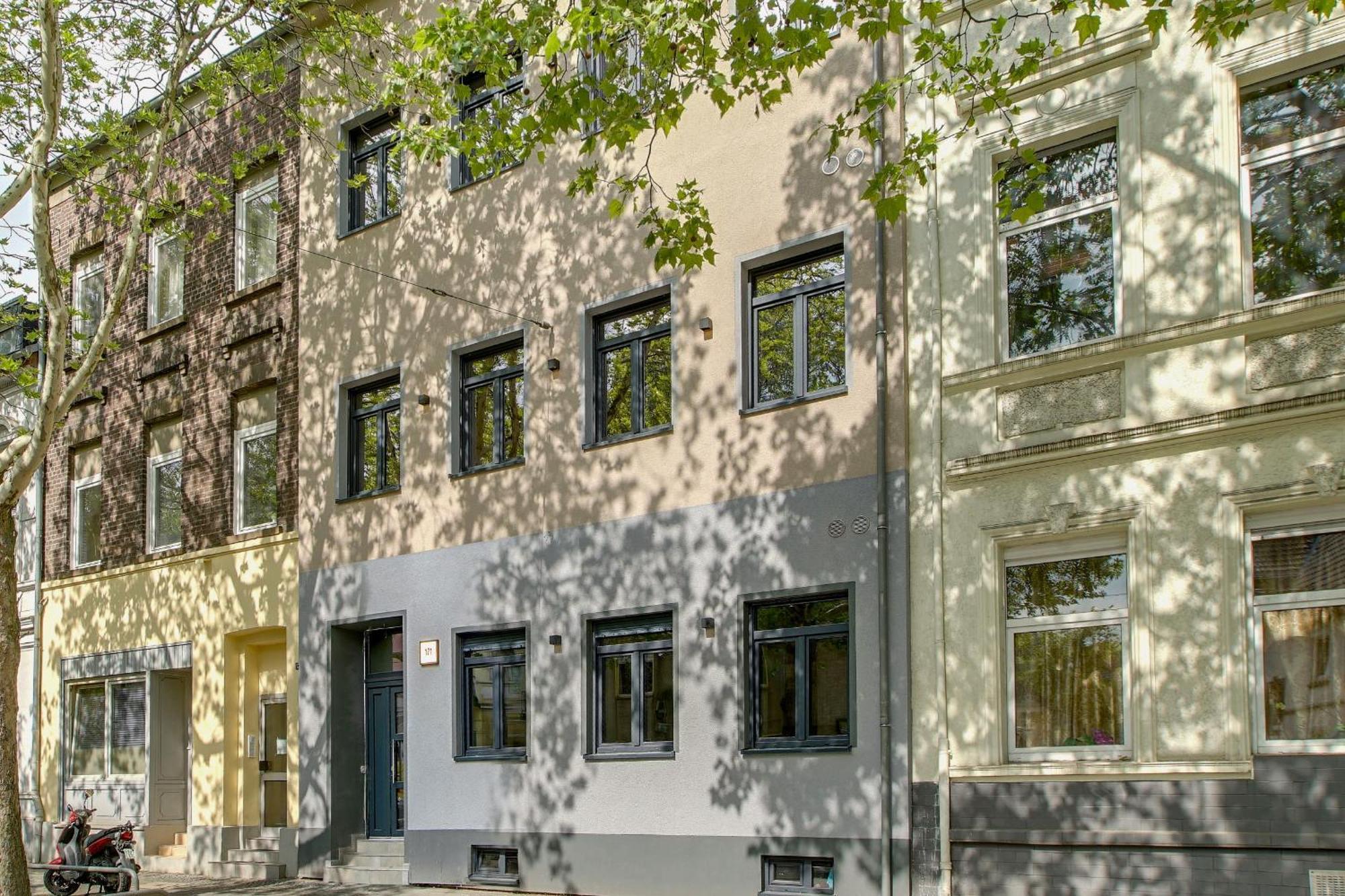 Liro Stadt Apartments Крефельд Экстерьер фото