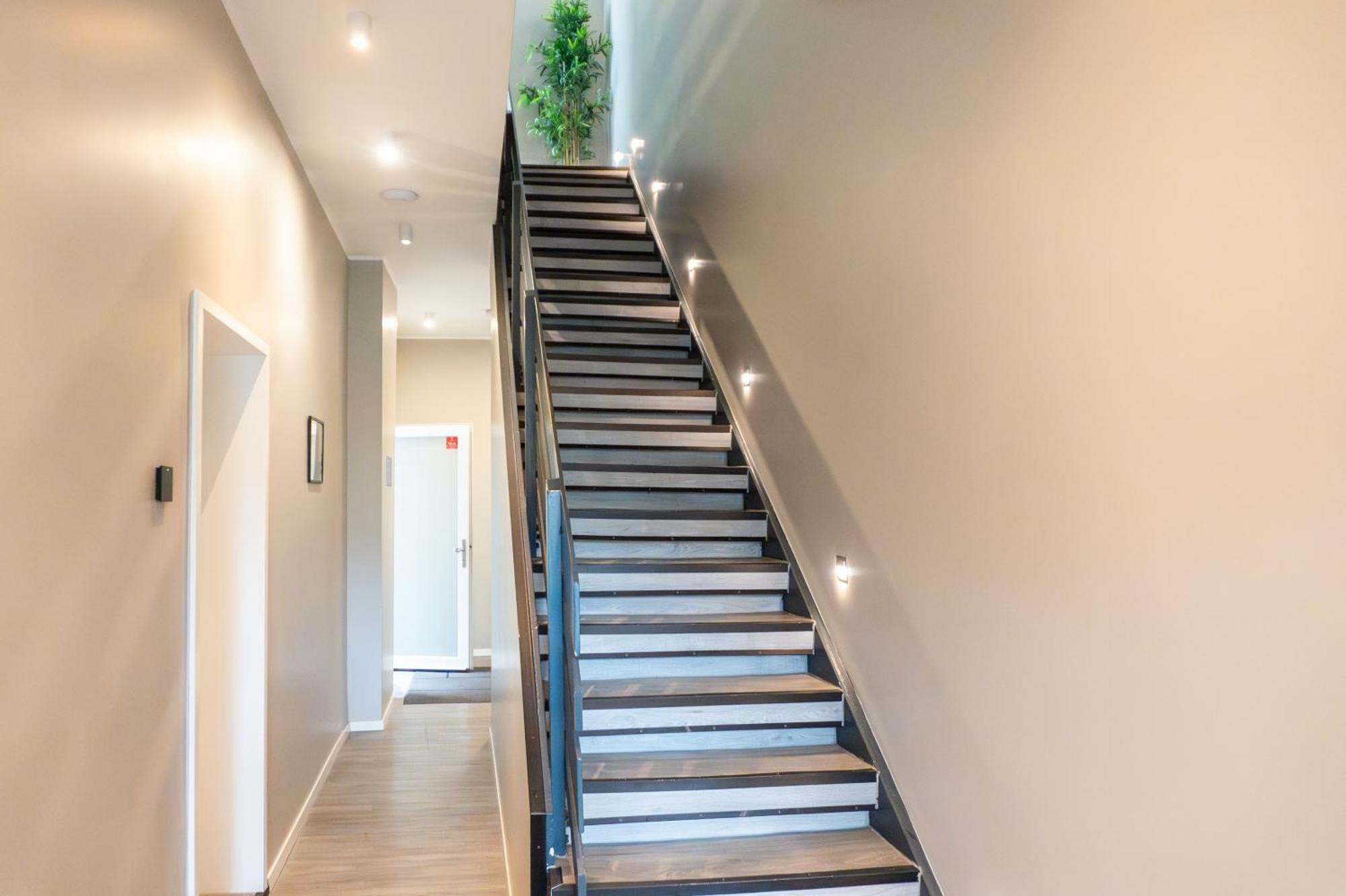 Liro Stadt Apartments Крефельд Экстерьер фото